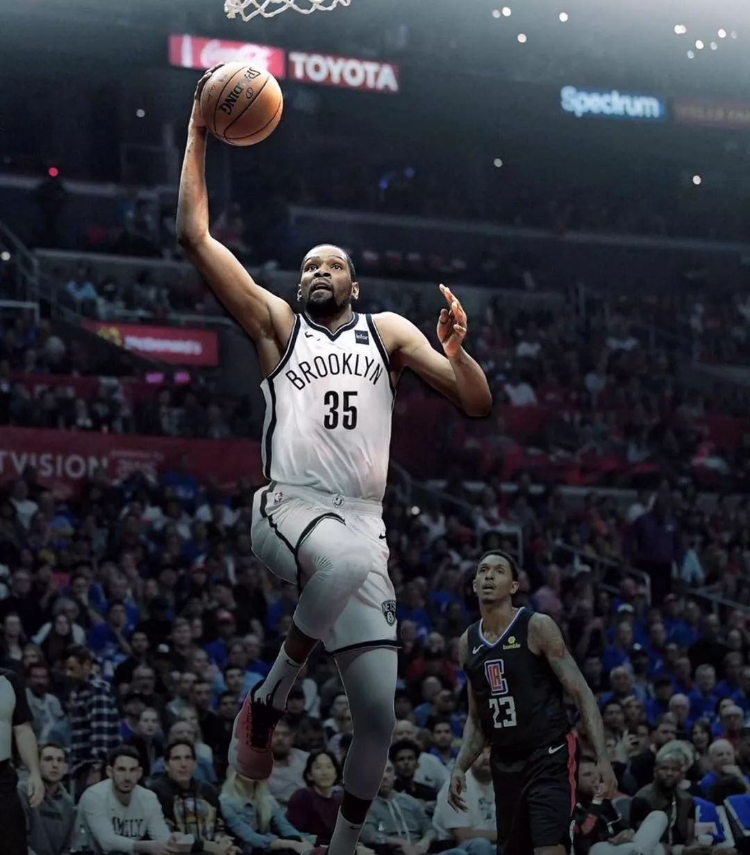 一是人群兼 一是人群兼