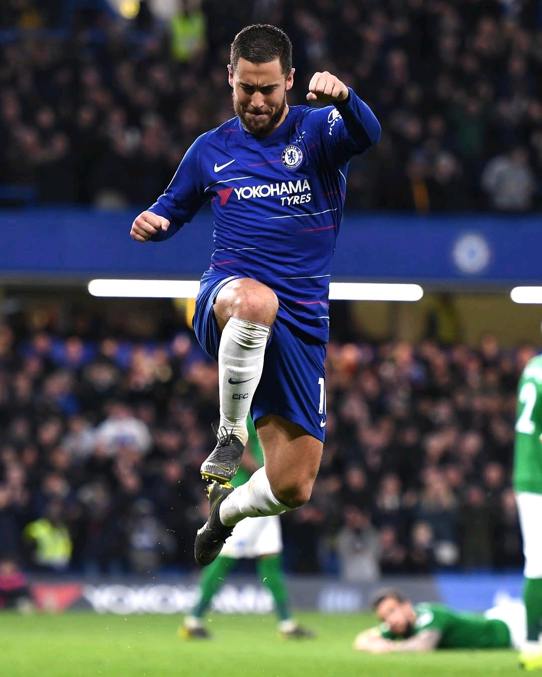 布朗33分 布朗33分